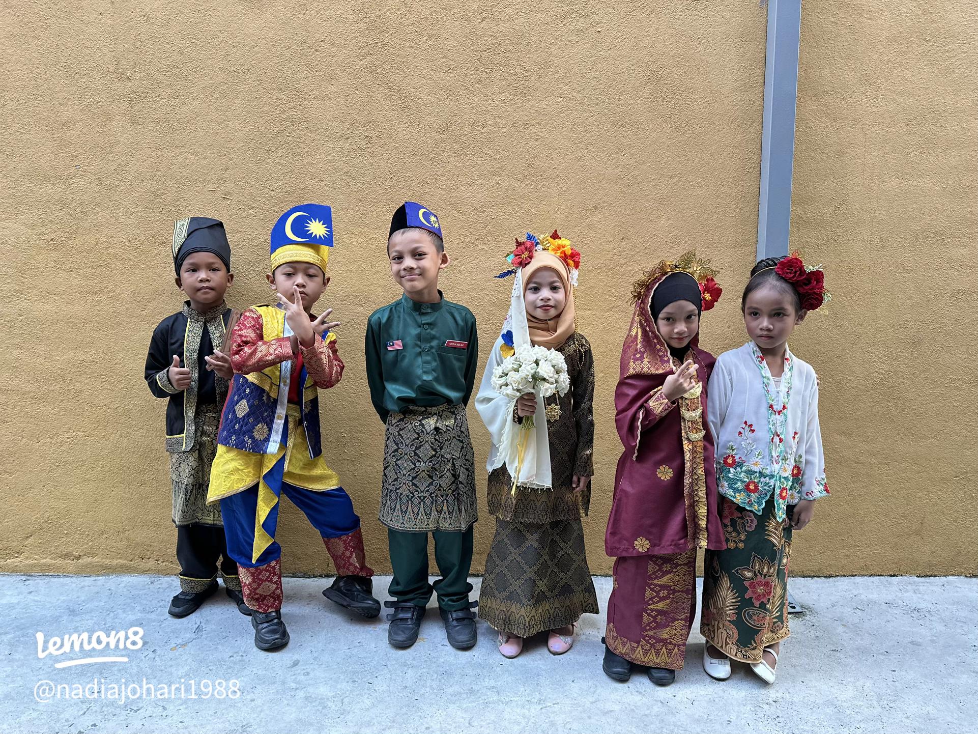 Pertandingan Busana Tradisional Kanak-Kanak